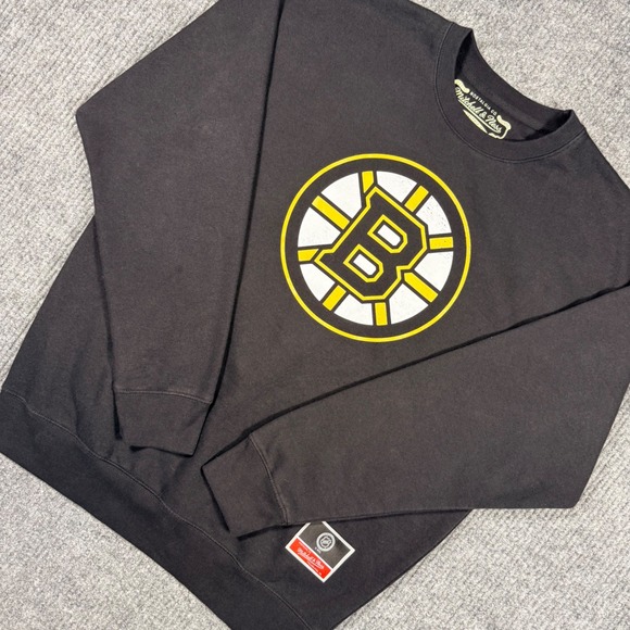 Mitchell & Ness Other - Mitchell & Ness Boston Bruins NHL Crewneck Sweatshirt Black Mens Large